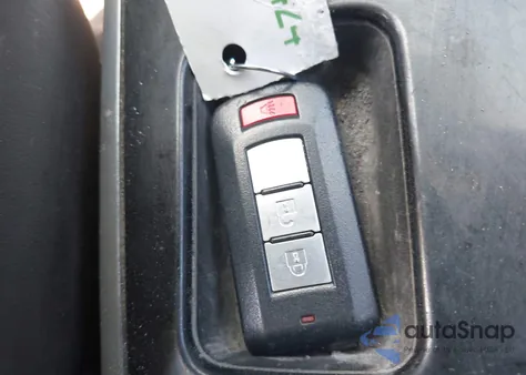 2020 Mitsubishi Outlander Se 2.4 z USA, uszkodzony, nr VIN JA4AD3A3XLZ022231